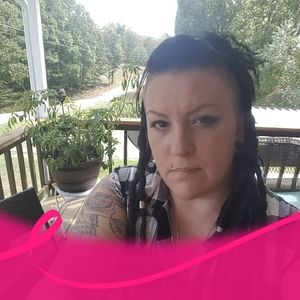 Meet your Posher, Lena